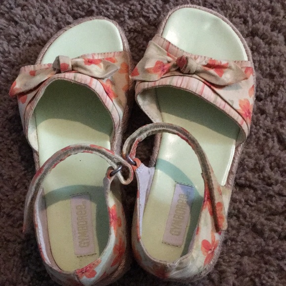 Vintage Gymboree “ Wildflower Fields” sandals Sz 2 - Picture 5 of 10